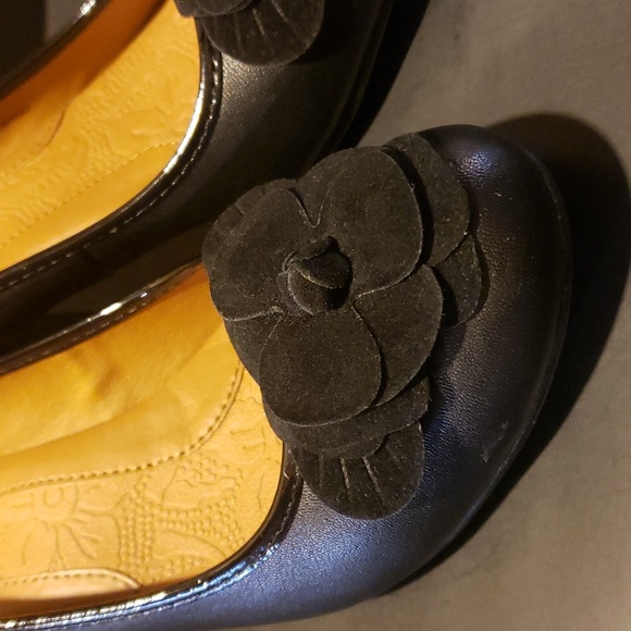 Eurosoft Black Flora Heels Size 8M - Picture 5 of 11